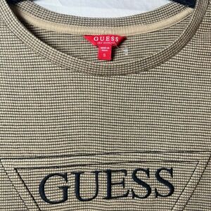Guess  Los Angeles thermal sweater size small new without tags